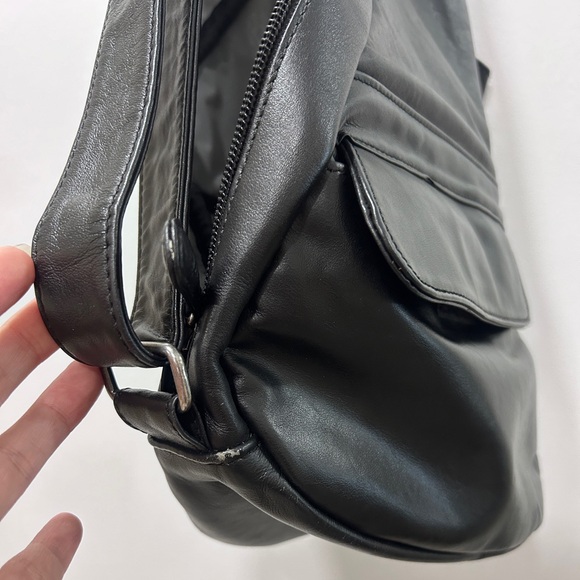 AmeriBag | Leather sling shoulder bag - Picture 4 of 16